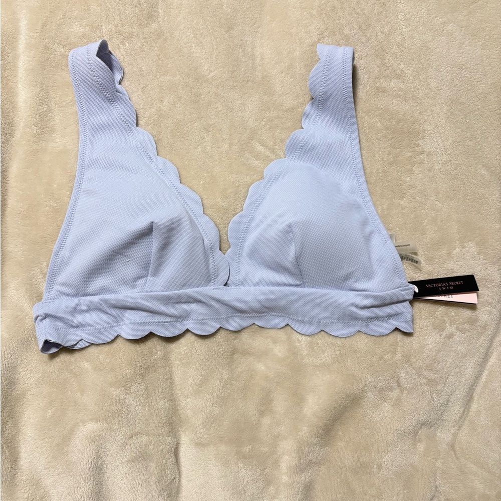 Victoria's Secret Scalloped Soft Blue Bralette